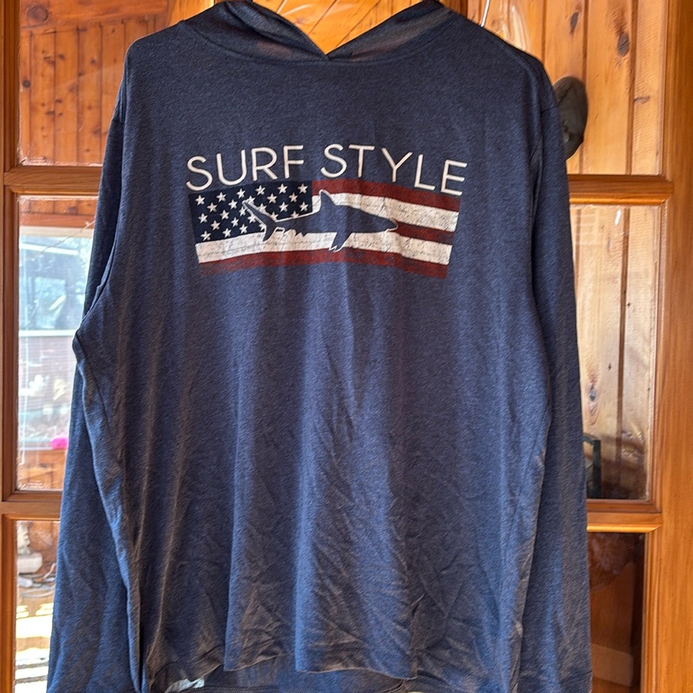 Hooded surf shirt sz med- shark and American flag on front. Excellent condition